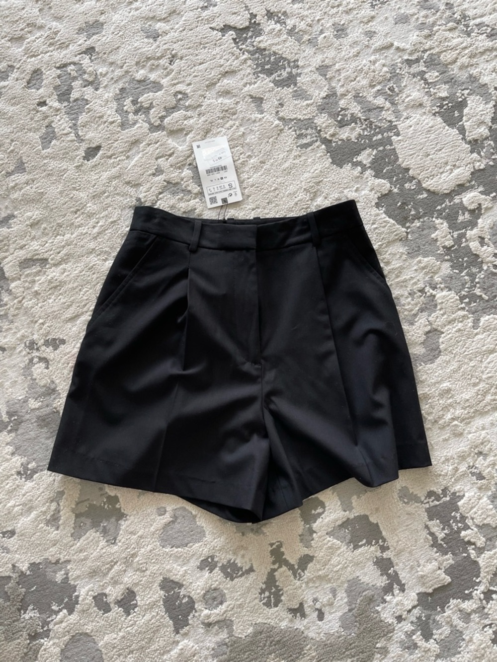 Zara Black High-Waist Tailored Shorts